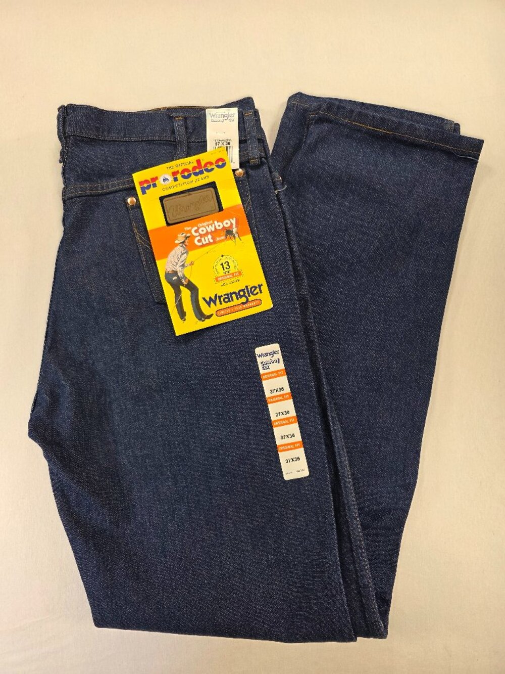 Wrangler Mens Cowboy Cut Premium Performance 37x36  Regular FitJeans NWT
